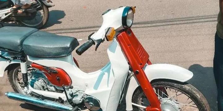 Bajaj M80 Full restored