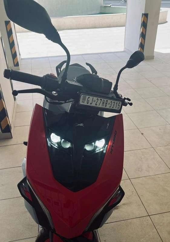 1 month old sell TVs Ntorq 150