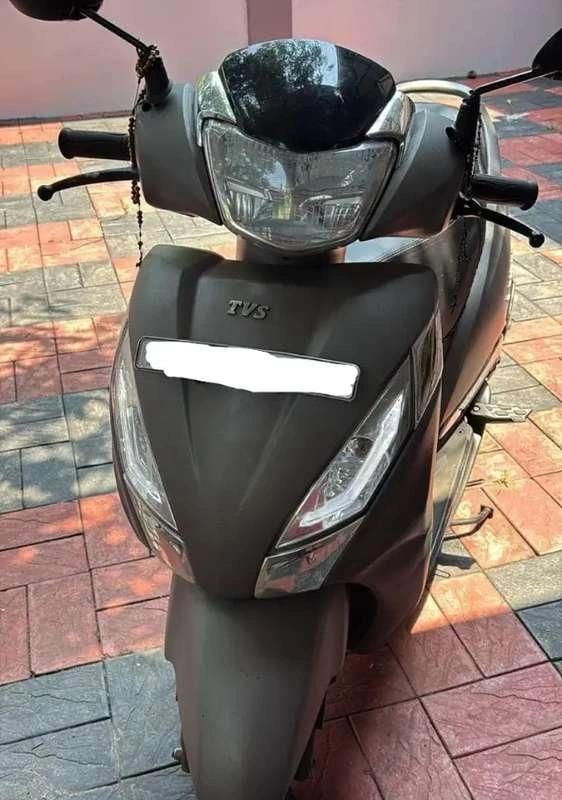 TVS JUPITER 125 TITANIUM GREY