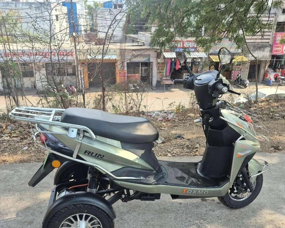 Pre-owned Electric Scooter