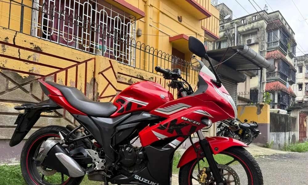 Suzuki Gixxer SF