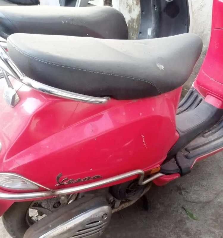 Vespa urgent sell