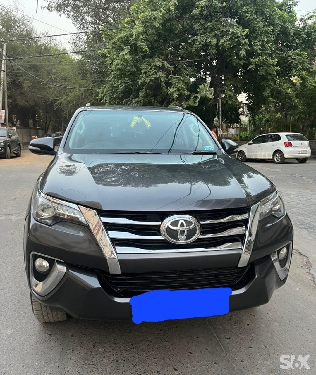 Toyota Fortuner 4X2 AT 2.8 Diesel Diesel for Sale in Delhi Division, Delhi Division, Delhi