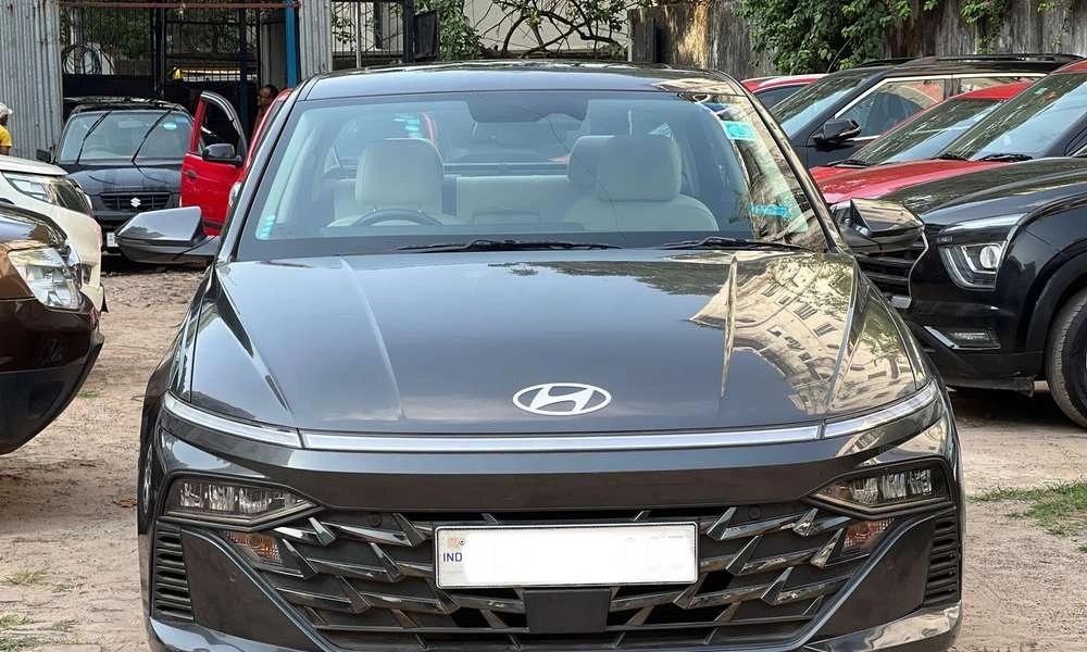 Hyundai Verna 1.5 SX (O) VTVT IVT, 2023, Petrol