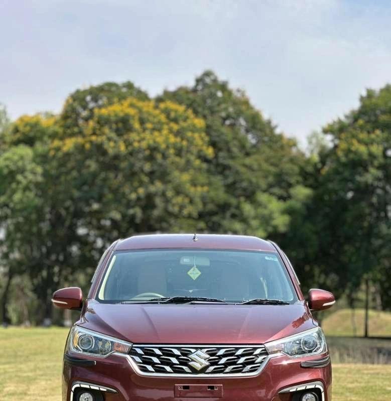 Maruti Suzuki Ertiga ZXI Plus AT SHVS, 2022, Petrol