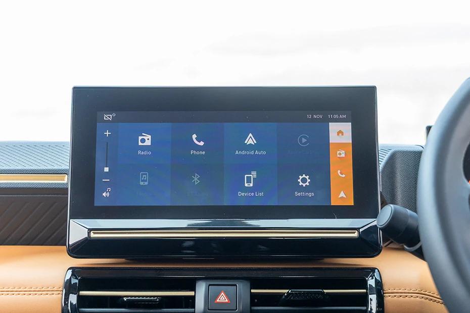 Citroen Basalt infotainment view highlighting screen, clarity, and usability