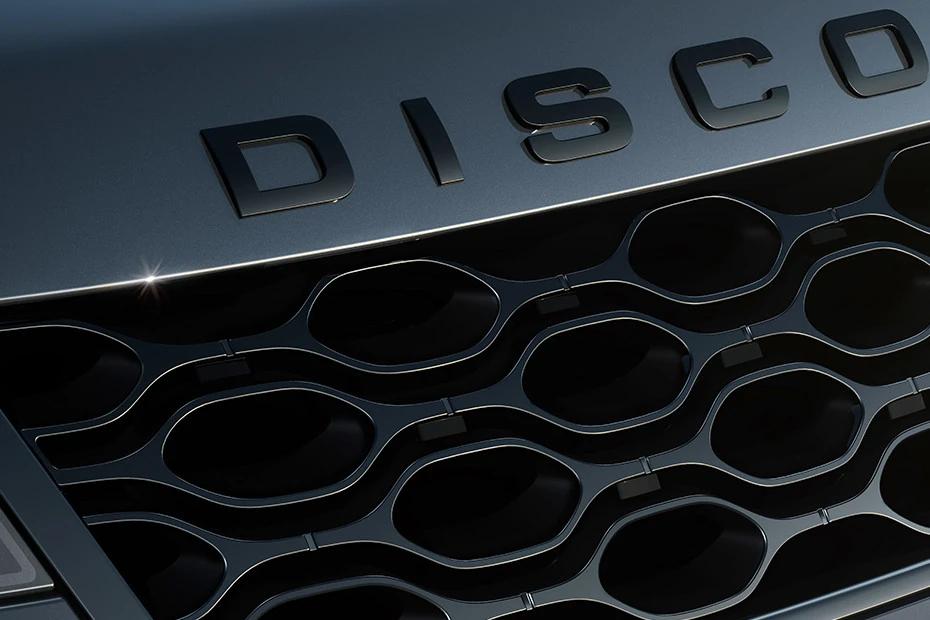Land Rover Discovery Sport side-profile view highlighting roofline, stance, and proportion