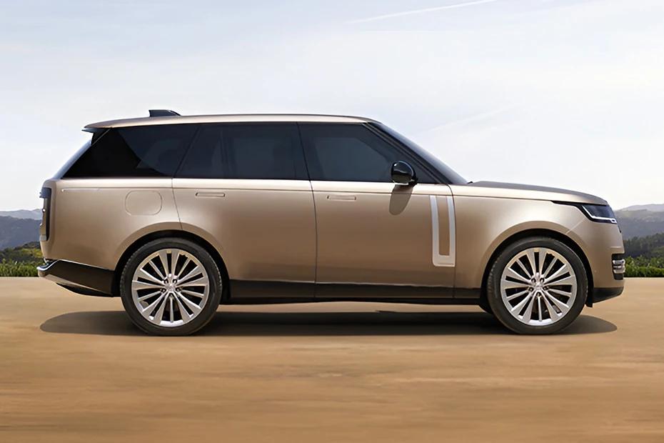 Land Rover Range Rover rear-view view highlighting width, presence, and balance