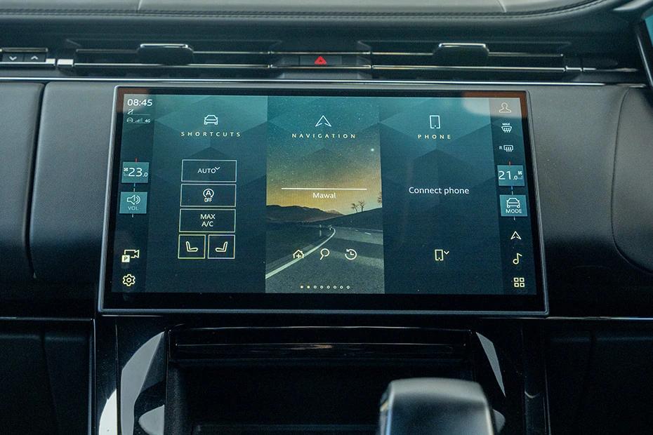 Land Rover Range Rover Sport infotainment view highlighting screen, clarity, and usability
