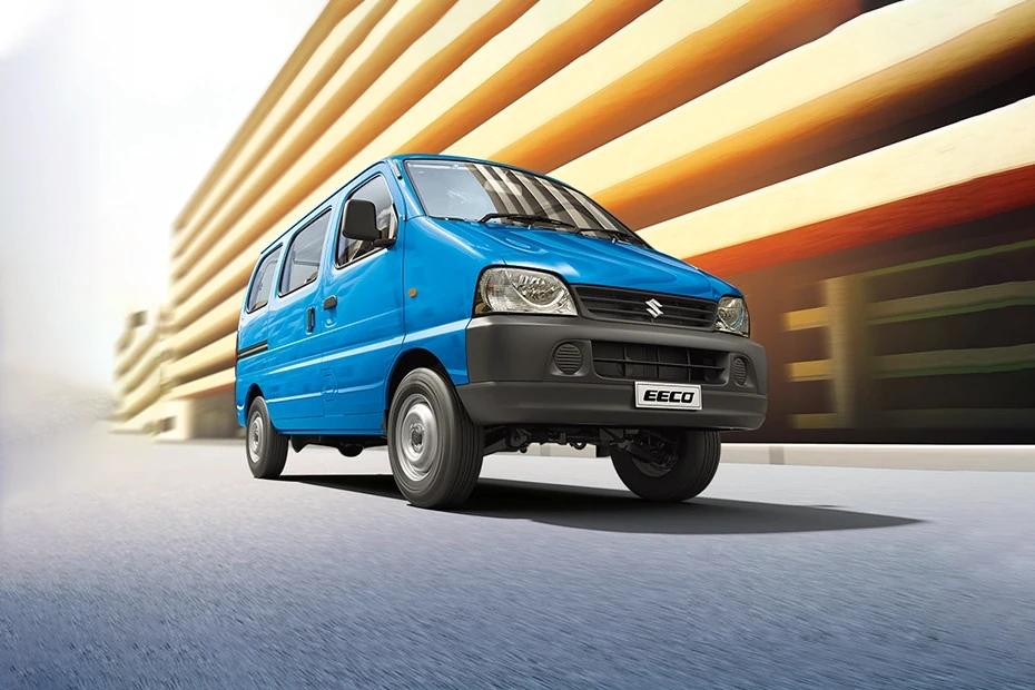 Maruti Eeco top-view view highlighting contour, symmetry, and packaging