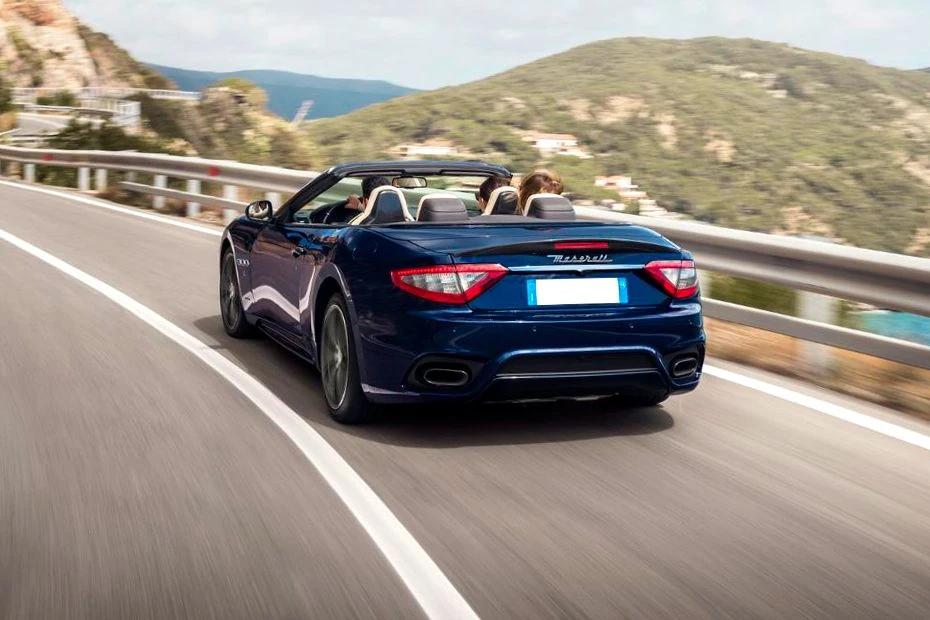 Maserati Gran Cabrio boot-space view highlighting capacity, access, and versatility