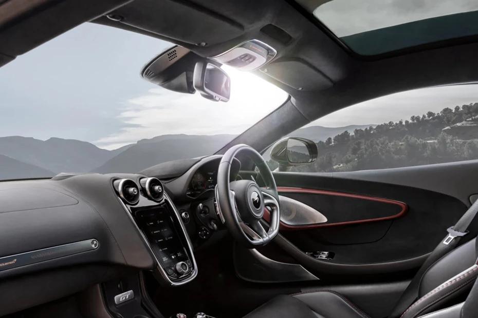 Mclaren Gt front-seats view highlighting support, padding, and comfort