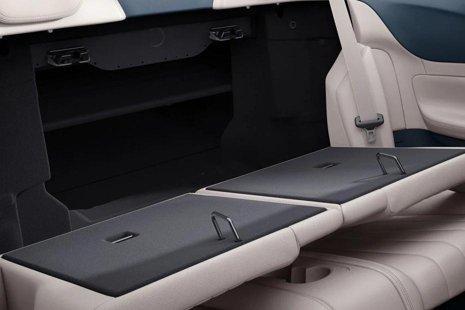 Mercedes Benz Amg E 53 Cabriolet boot-space view highlighting capacity, access, and versatility