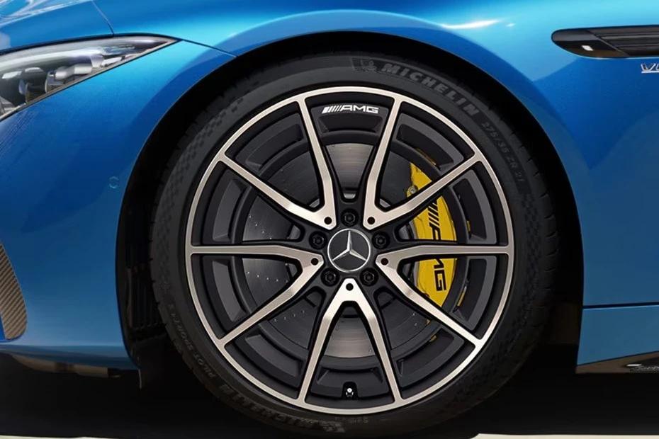 Mercedes Benz Amg Sl wheel-closeup view highlighting pattern, finish, and attitude
