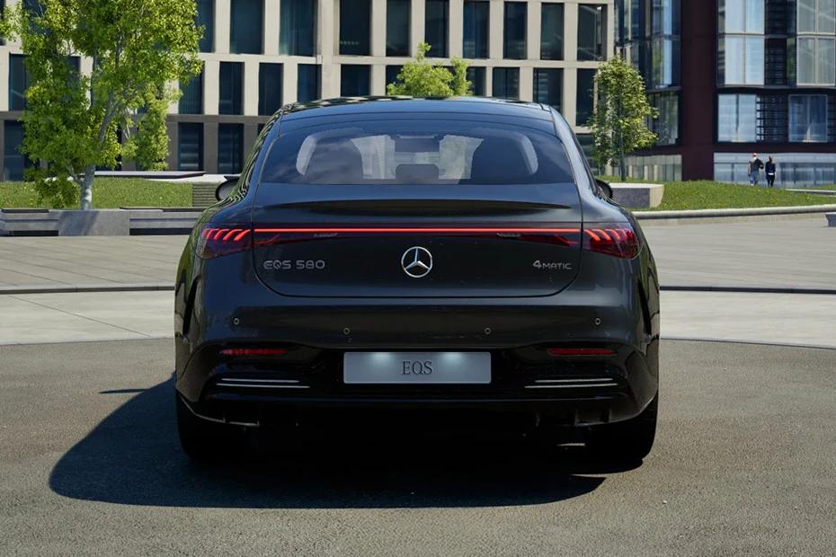 Mercedes Benz Eqs rear-view view highlighting width, presence, and balance