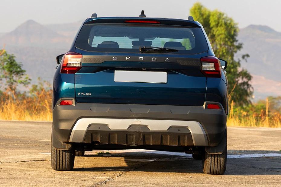 Skoda Kylaq rear-view view highlighting width, presence, and balance