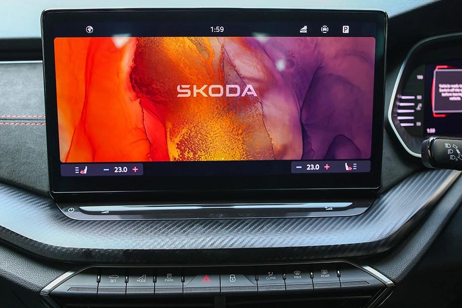 Skoda Octavia Rs infotainment view highlighting screen, clarity, and usability