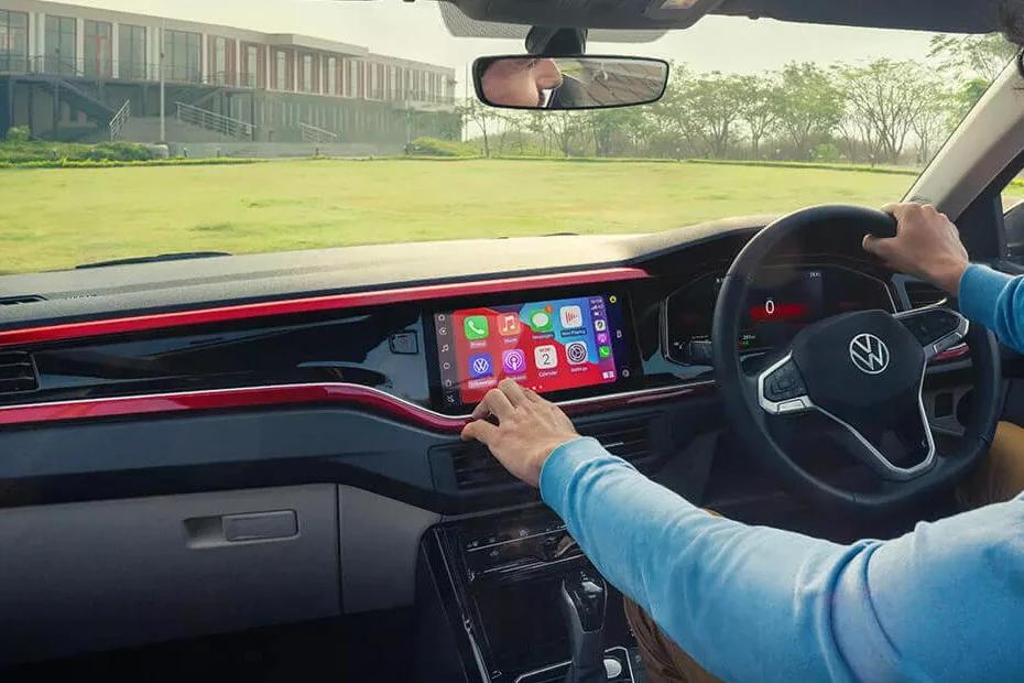 Volkswagen Virtus infotainment view highlighting screen, clarity, and usability