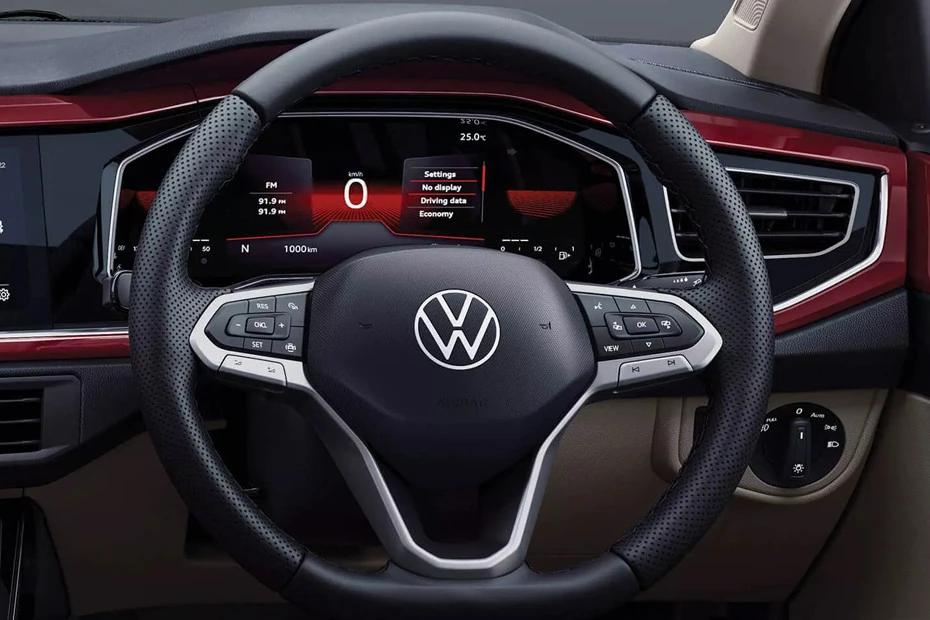 Volkswagen Virtus steering-wheel view highlighting grip, controls, and comfort