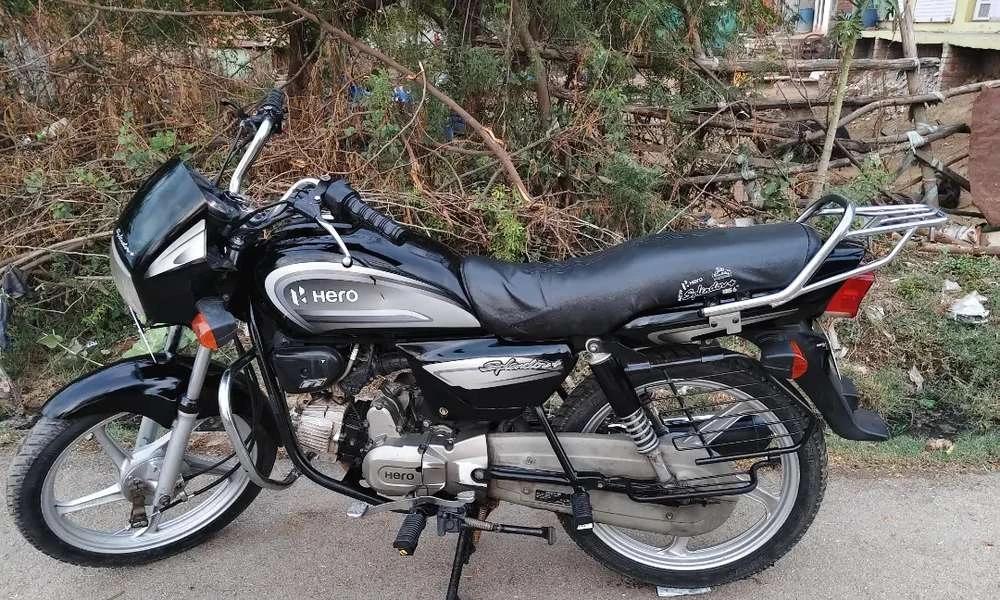 HERO SPLENDOR PLUS
