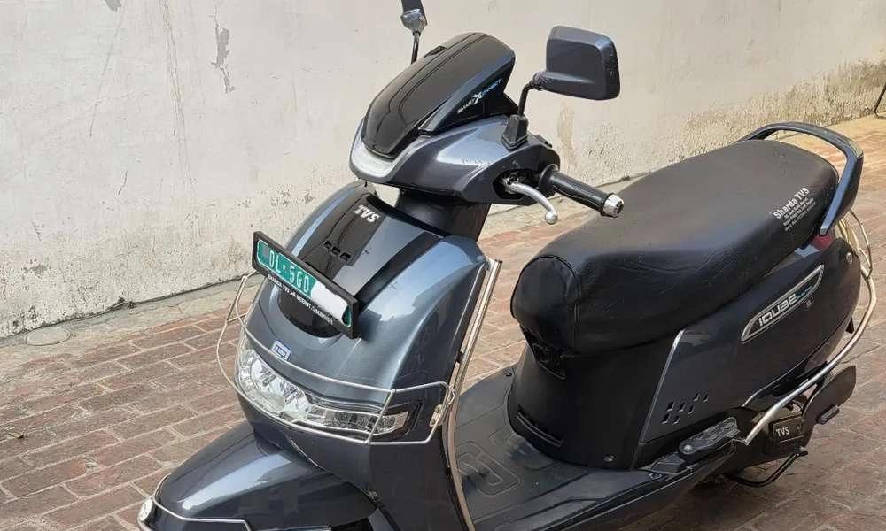 iQube TVS showroom condition Electric Scooter for sale