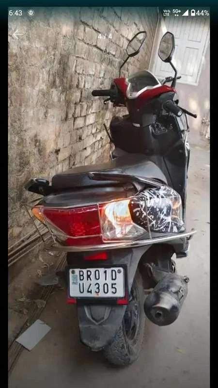 Bike lena h mujhe
