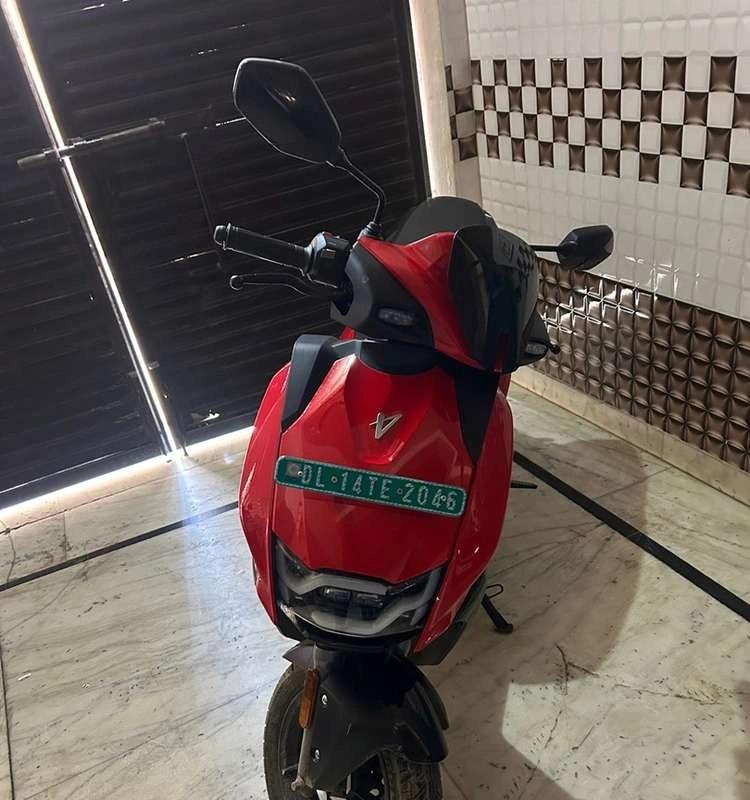 Sell electric scooter vida