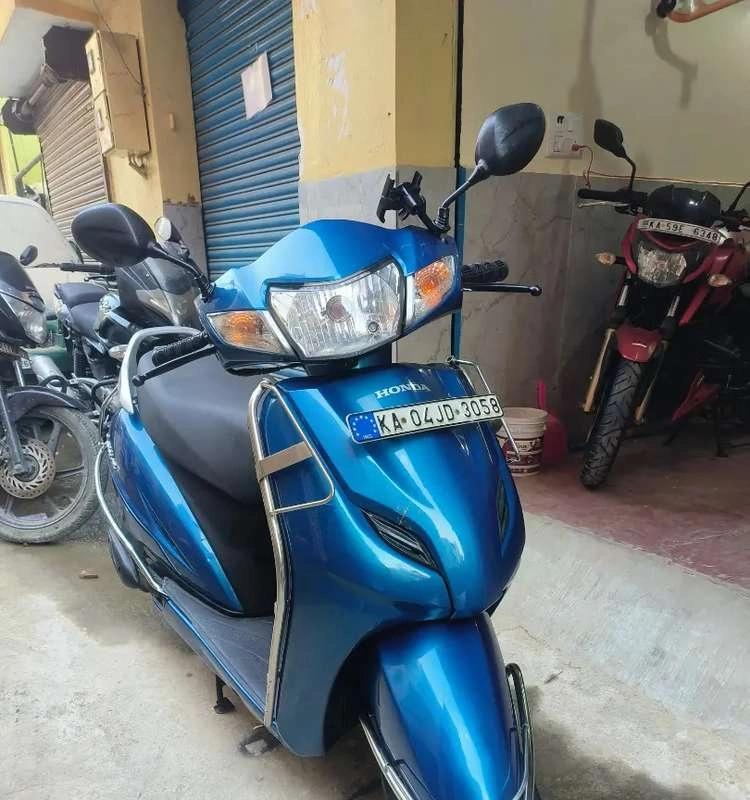 Honda Activa 3G Both available