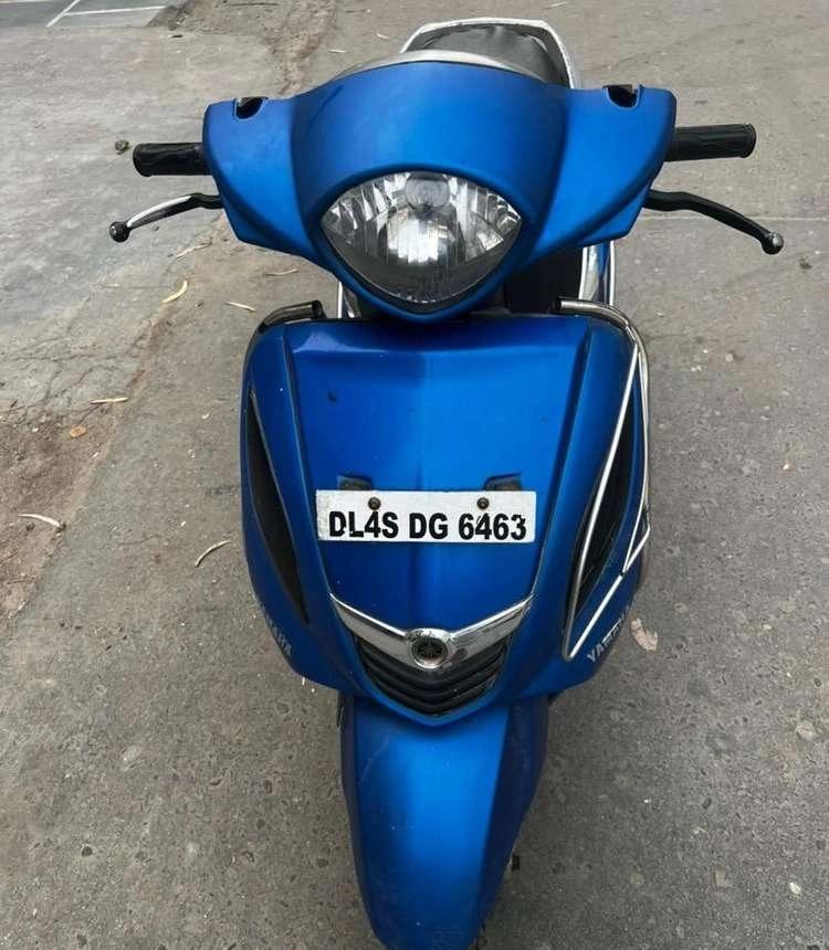 Yamaha fasino 110cc 2015 petrol scooty