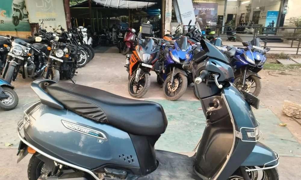 Tvs iqbue s top model
