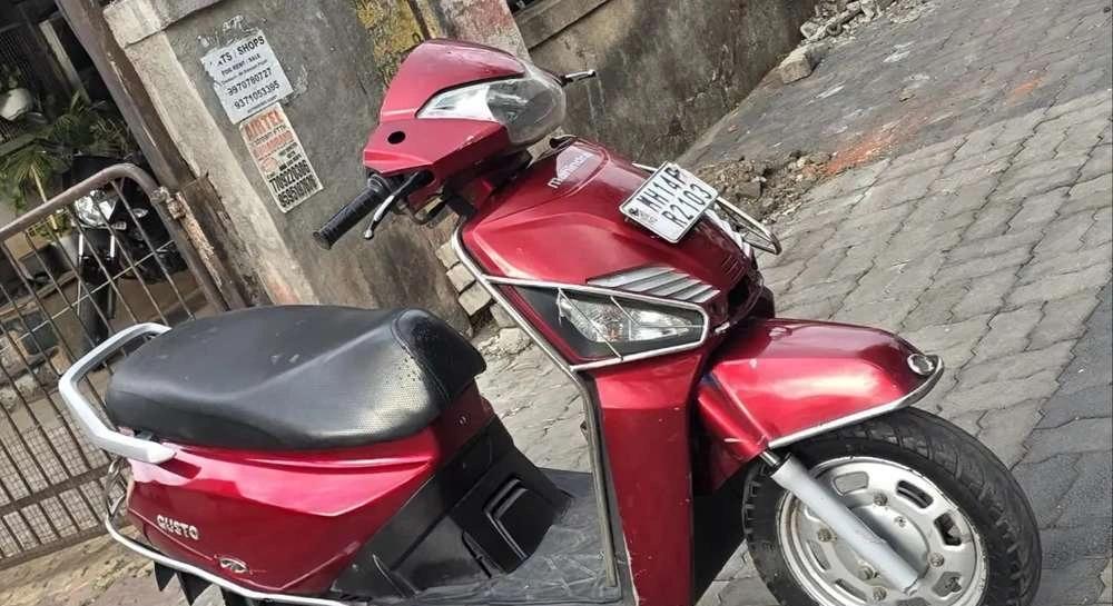 MAHINDRA GUSTO IN EXCELLENT SHOWROOM CONDITION FOR SALE