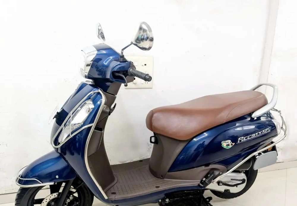 Suzuki Access Special Edition.