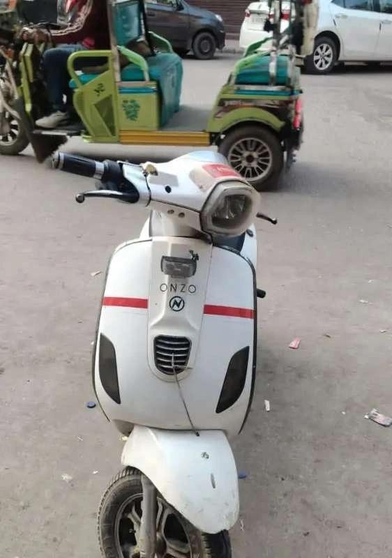 Onzu plus hai scooty me new motor Dali hai