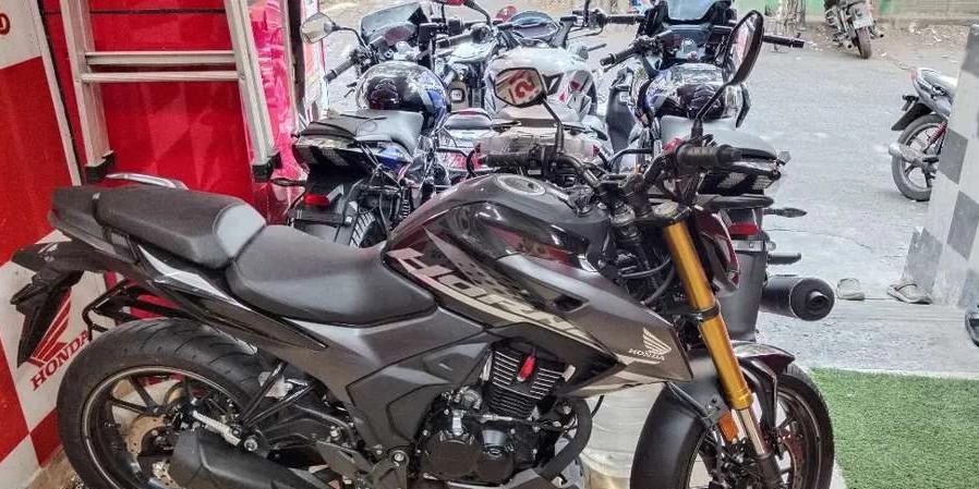 Brand new Honda hornet 2.0.7999 low down payment
