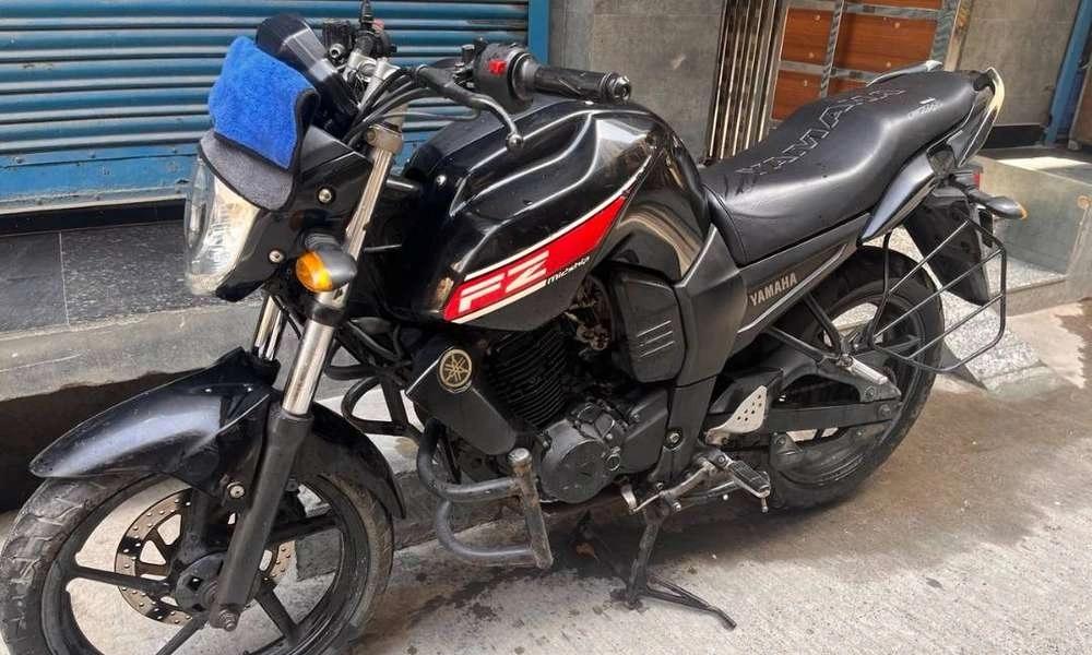 Yamaha FZ16 150cc, Black, mint condition, DL number, very less driven
