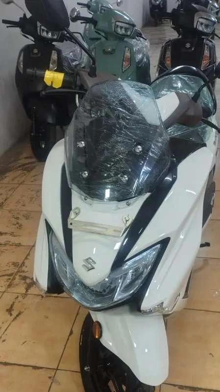 Burgman street 125 (BT MODEL)
