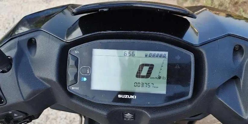 Suzuki Avenis 125