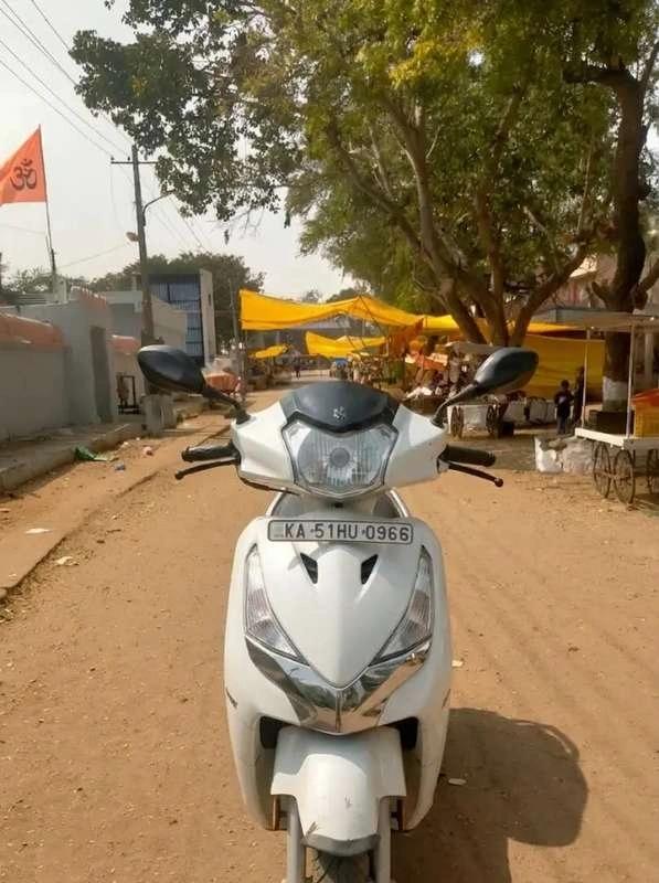 Single owner, all engine good condition, No EMI no legal issues.