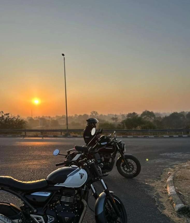 Triumph Speed T4