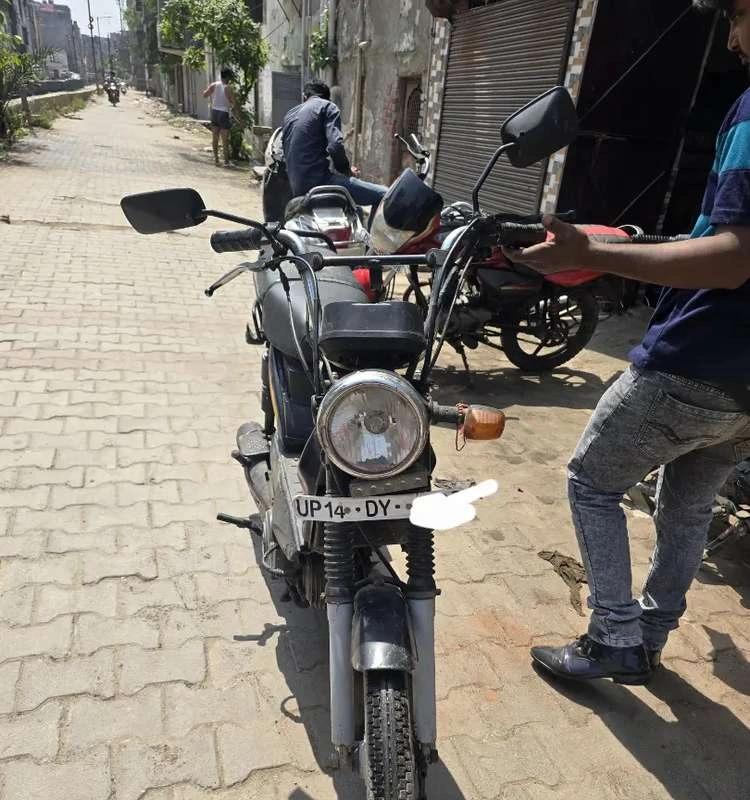 XL 100 EXCELLENT CONDITION SELF START
