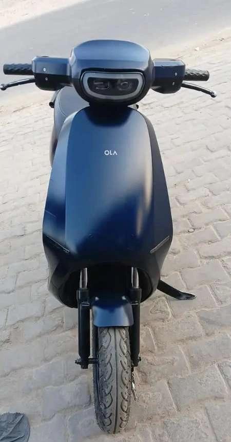 Electric scooty ola