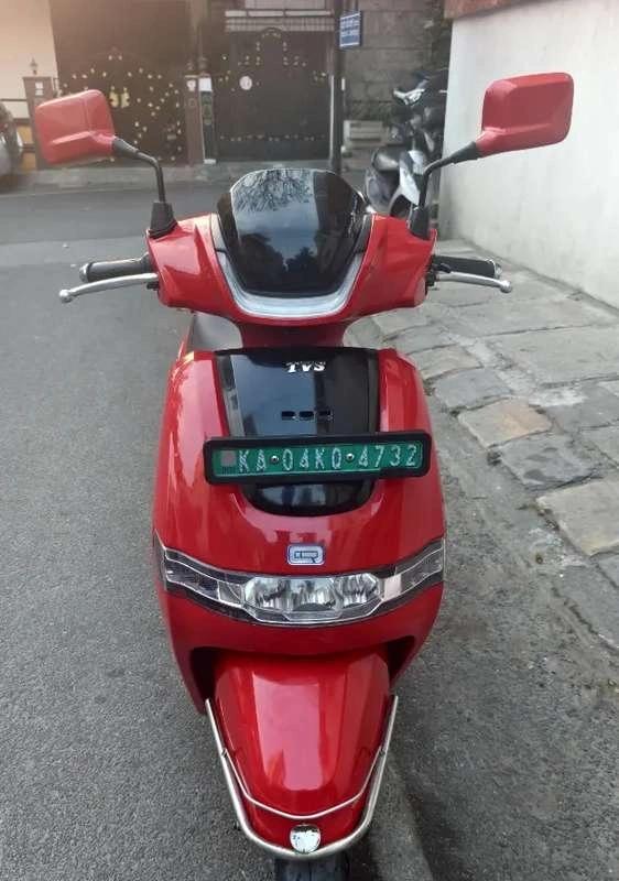 1st owner, 11/2023, battery warranty upto 11/2028